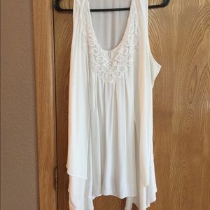 White long flowing tank